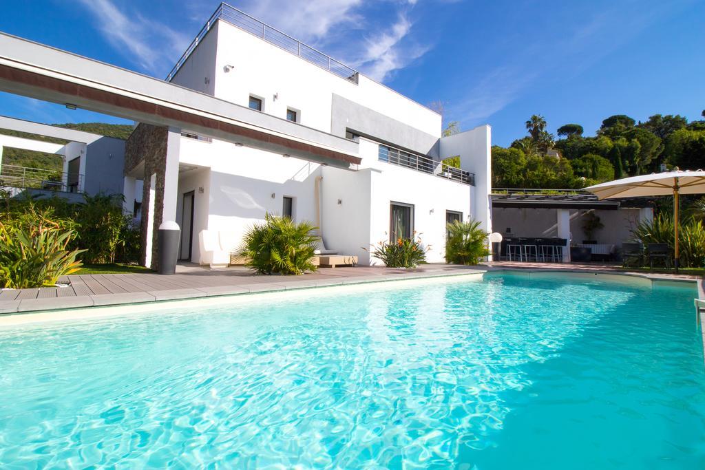Villa Louancelie B&B Cavalaire-sur-Mer Exterior photo